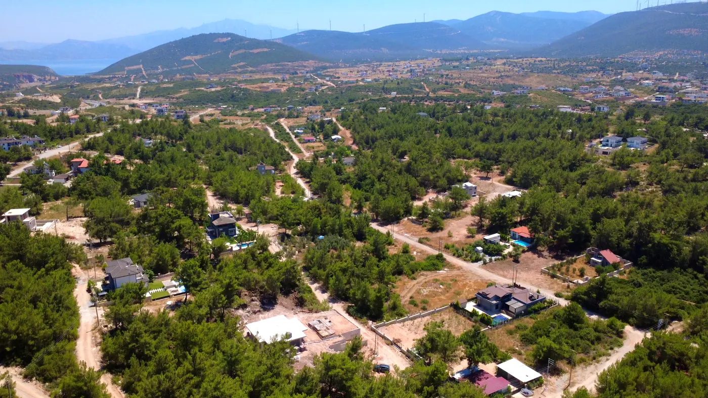 Аэропанорама из Seyrantepe в сторону гор и озера Бафа